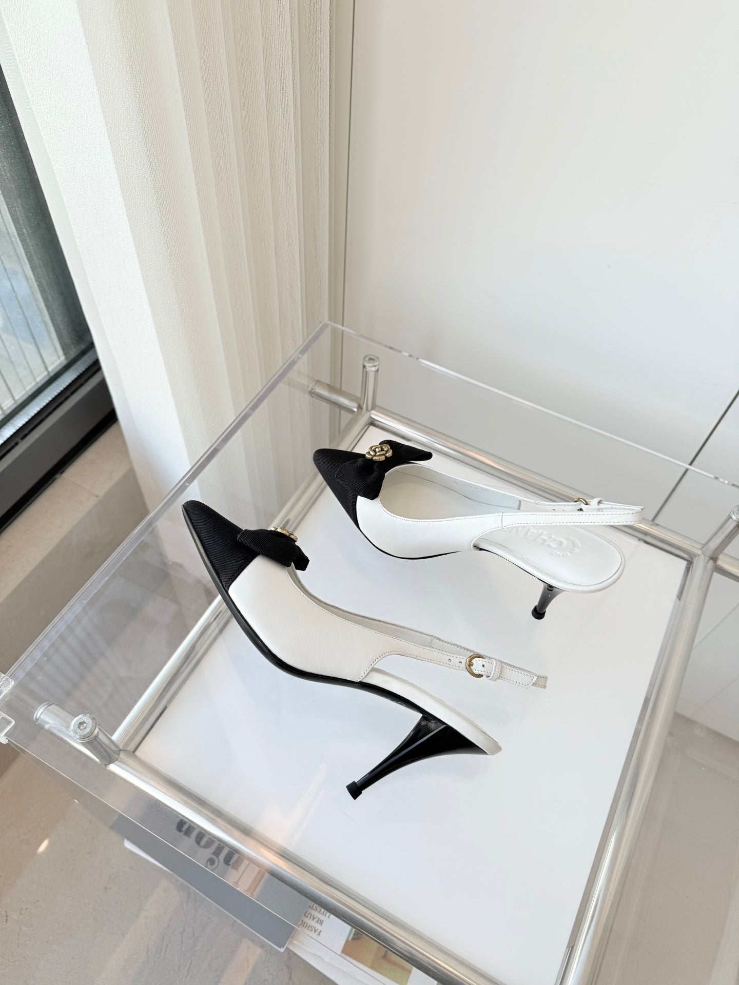 SLINGBACKS 80 MM IN WHITE CALFSKIN AND BLACK CANVAS - 35