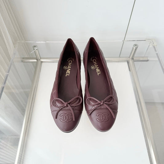 Балетки CHANEL 26S, БОРДОВІ, стьобана теляча шкіра, з бантом
