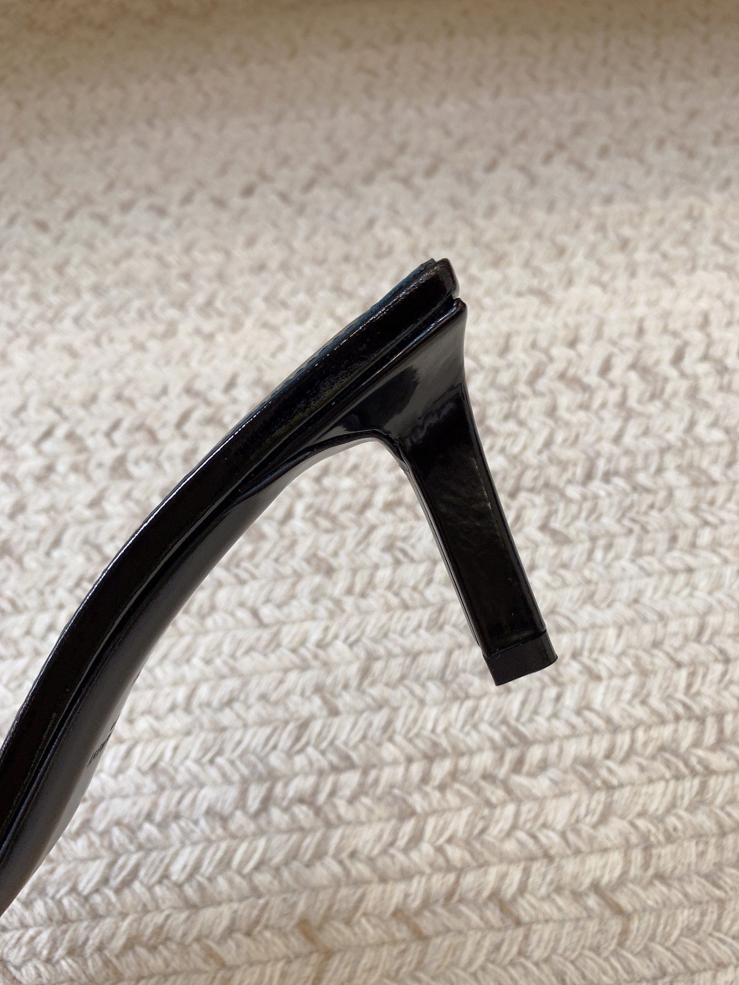 HIGH MULES WITH SQUARE TOE IN BLACK GLOSSY CALFSKIN - 34