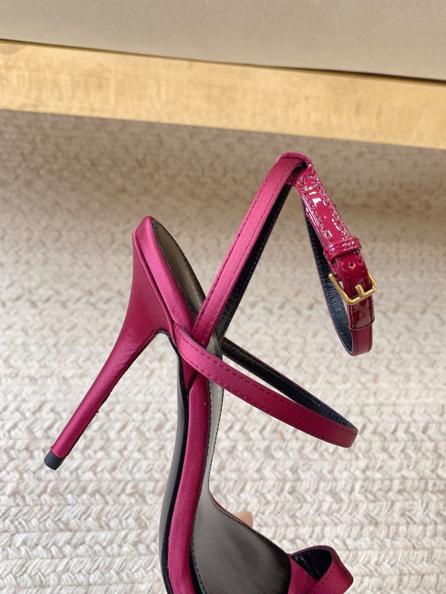 HIGH FLIP FLOPS SANDAL WITH STRAP IN HOT PINK SILK - 34