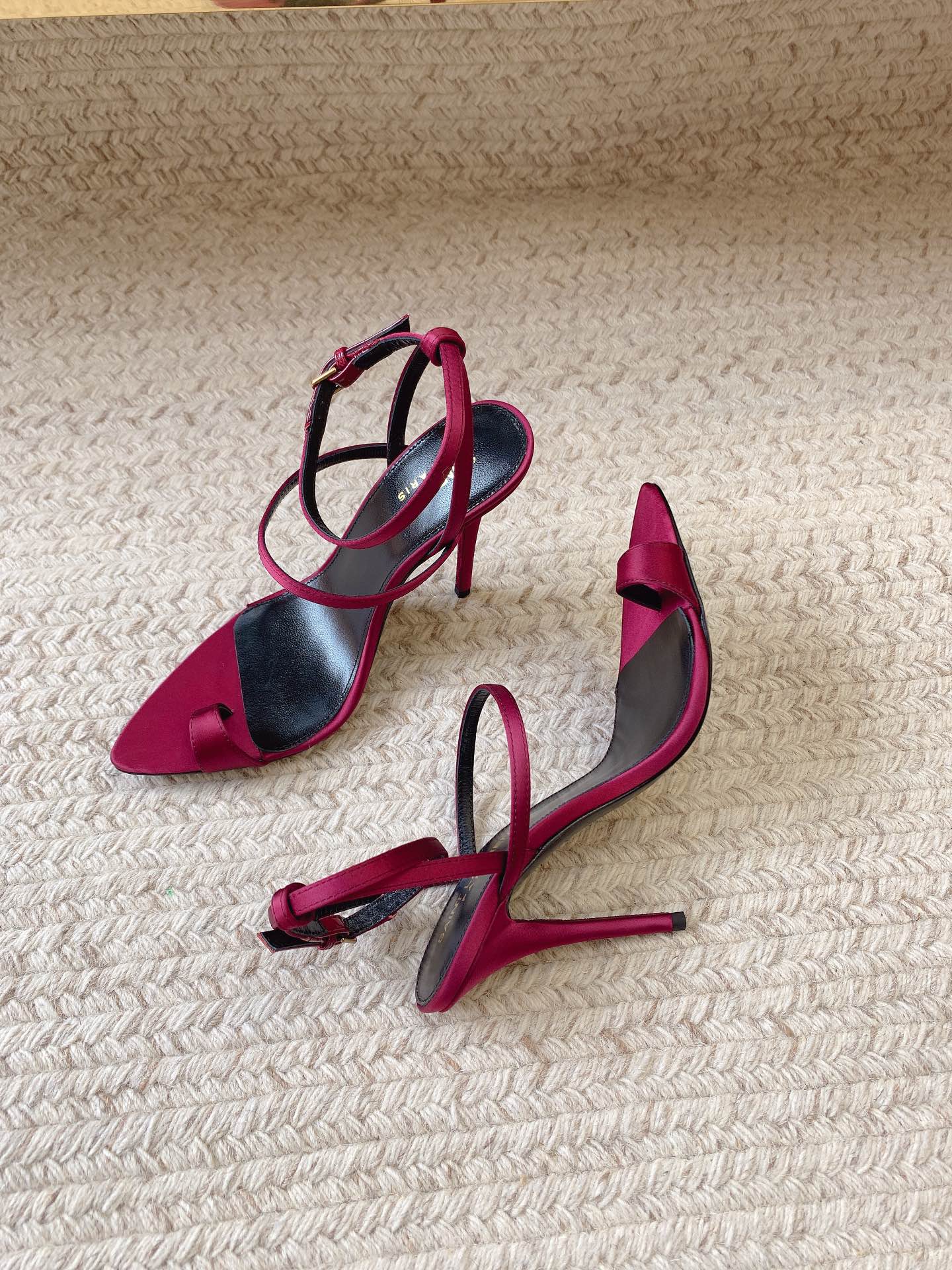 HIGH FLIP FLOPS SANDAL WITH STRAP IN HOT PINK SILK - 34