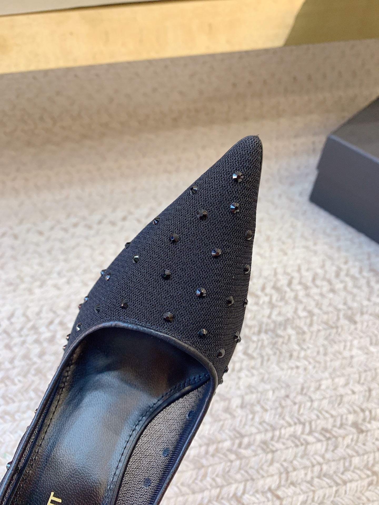 NORMA PUMPS IN BLACK MESH ATTACHED CRYSTALS - 34