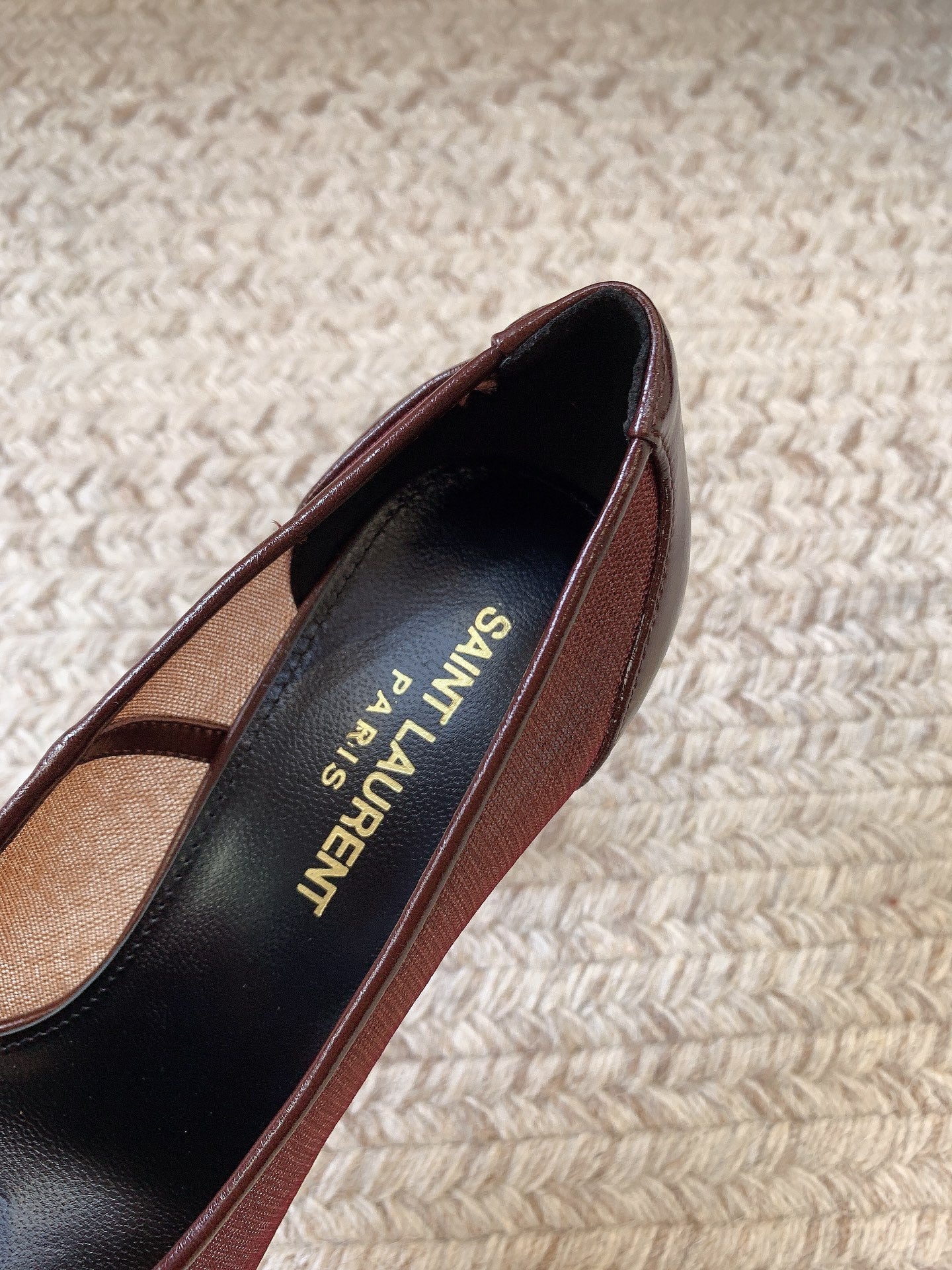 NORMA PUMPS IN CHESTNUT MESH - 34