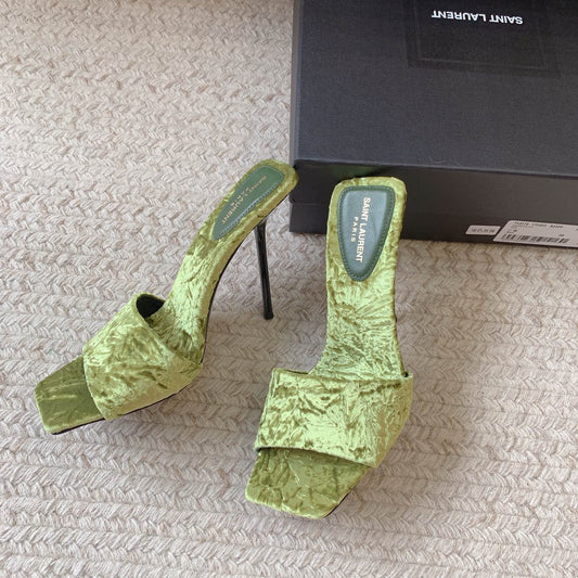 HIGH HEEL SLIDES IN TEA GREEN VELVET - 34