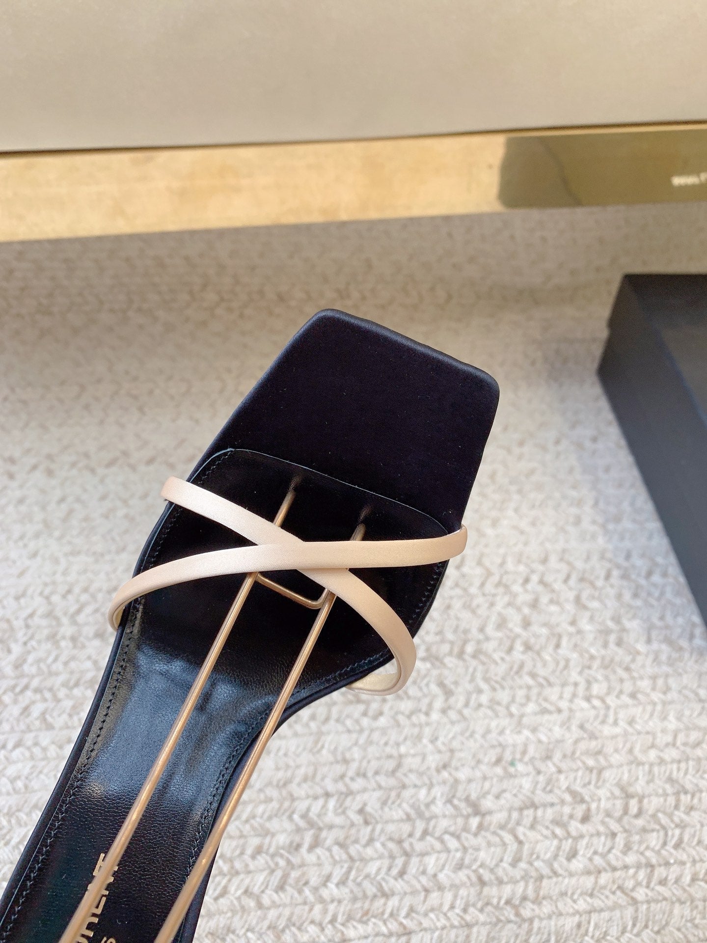 LIZA SANDALS IN BLACK AND NUDE SILK - 34