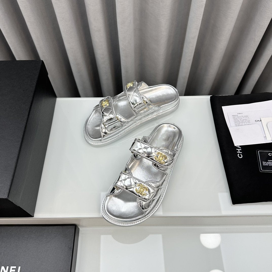 dad sandals silver metalic lambskin mules - 35