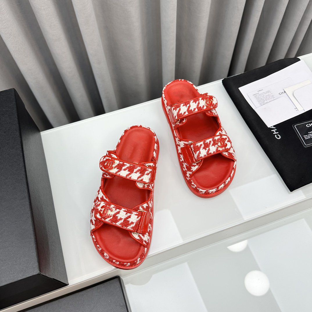 dad sandals red white mules - 35