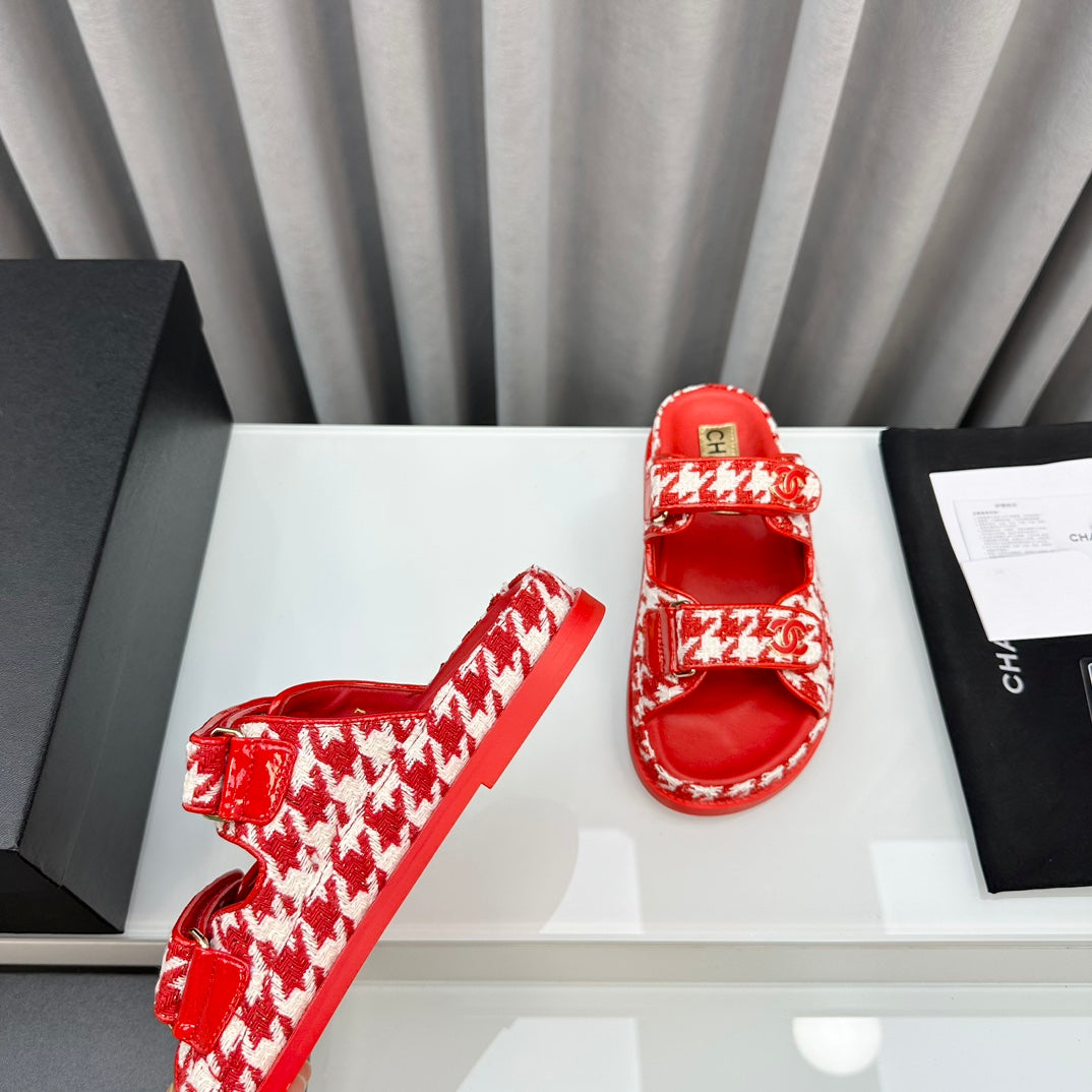 dad sandals red white mules - 35
