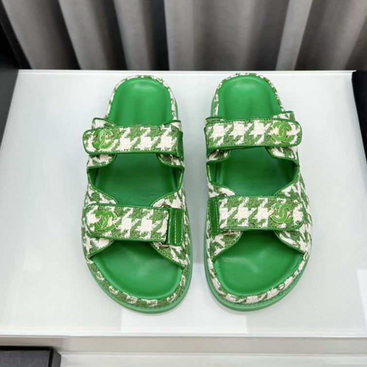 dad sandals green white mules - 35