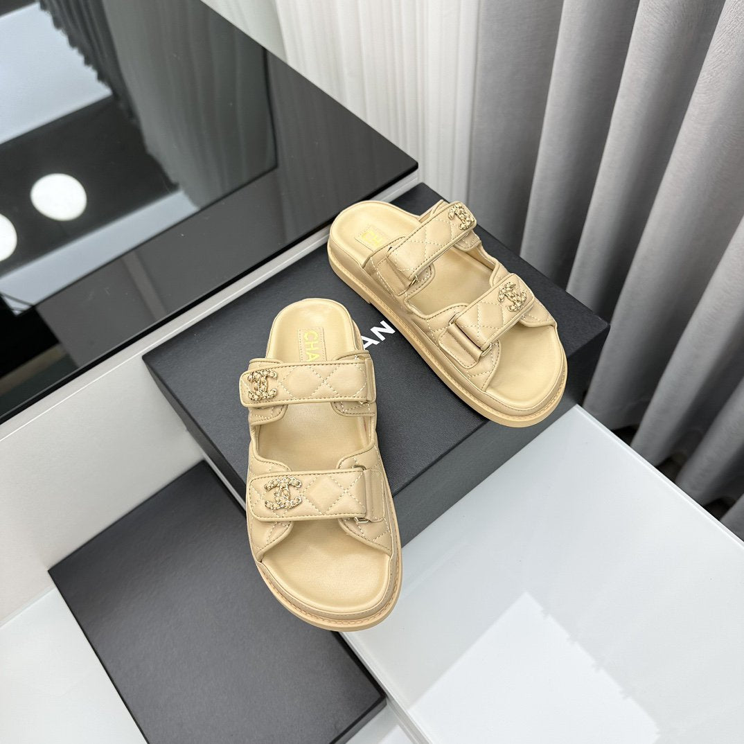 dad sandals beige lambskin mules - 35