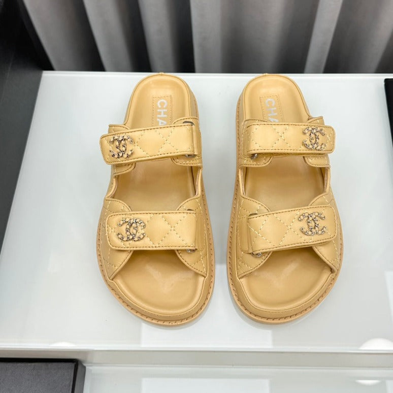 dad sandals beige lambskin interwomen leather cc - 35
