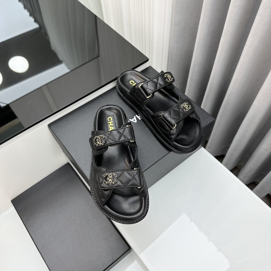 DAD SANDALS BLACK PATENT INTERWOVEN LEATHER CC - 35