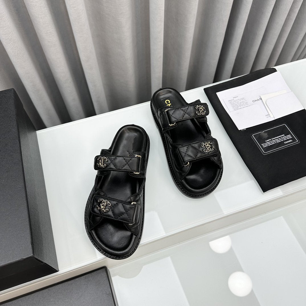 DAD SANDALS BLACK PATENT INTERWOVEN LEATHER CC - 35