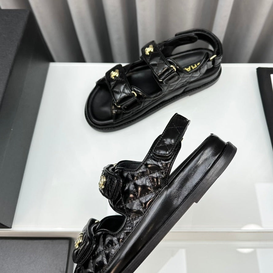 dad sandals black patent lambskin - 35