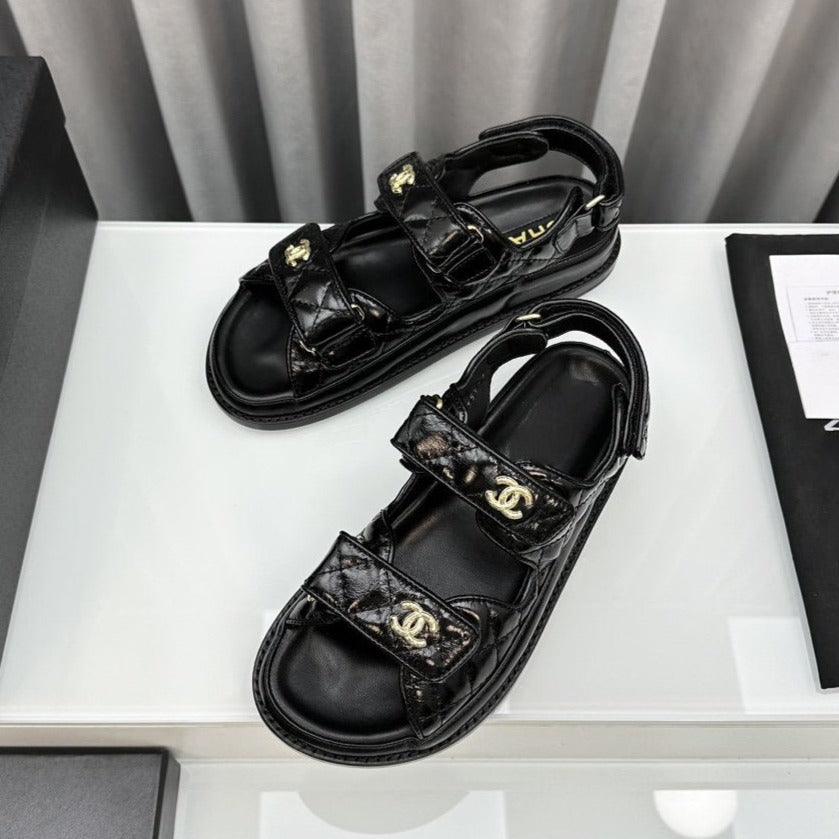 dad sandals black patent lambskin - 35