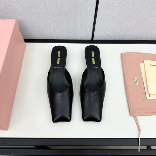 SQUARE TOE MULES BLACK SHEEPSKIN - 35