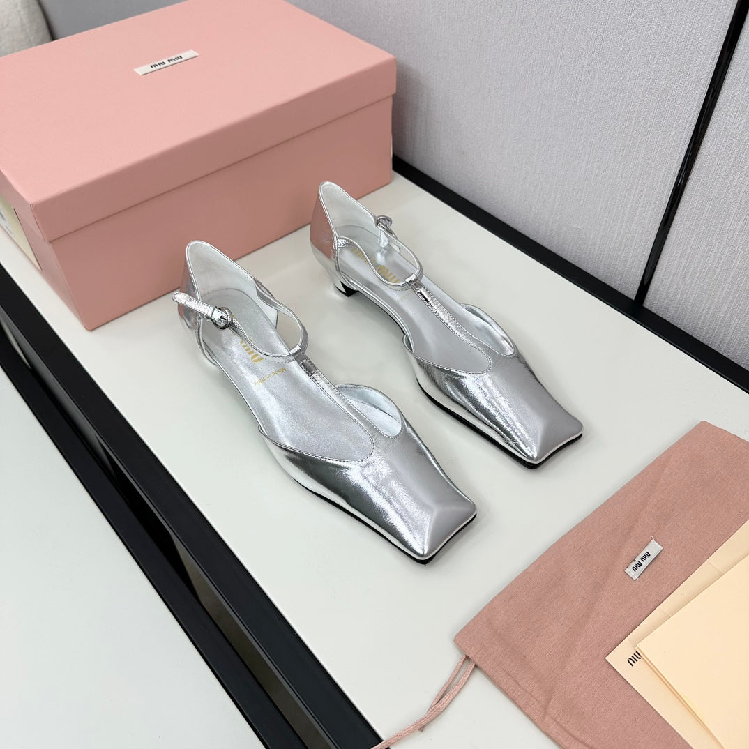BALLET SANDAL SILVER LAMBSKIN WITH T-STRAP - 35
