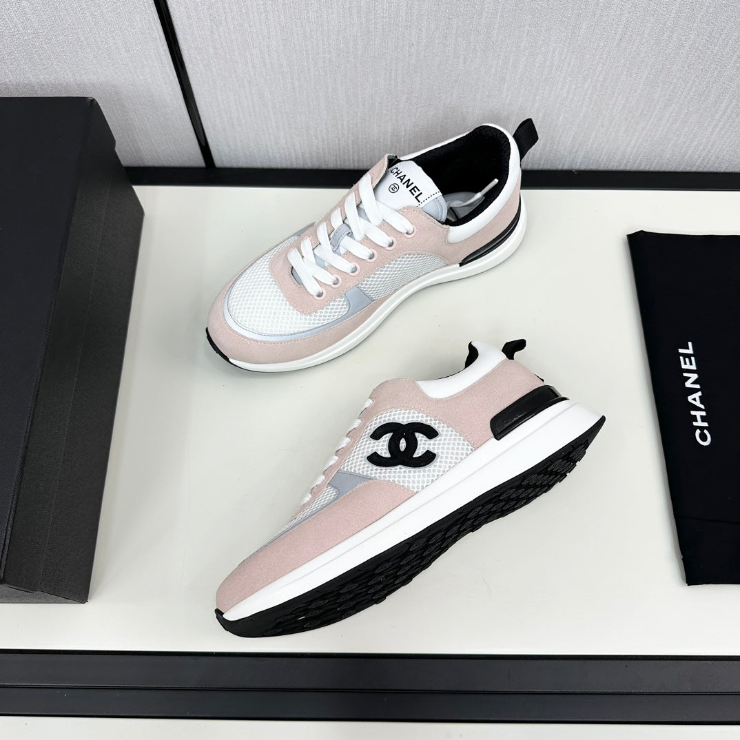 SNEAKER IN LIGHT PINK SUEDE AND WHITE BREATHABLE MESH - 34