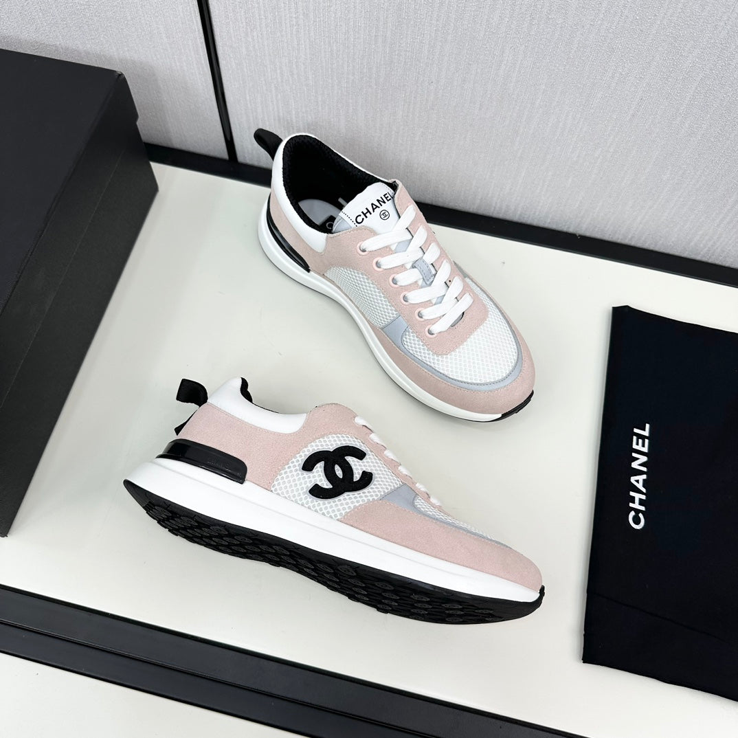 SNEAKER IN LIGHT PINK SUEDE AND WHITE BREATHABLE MESH - 34
