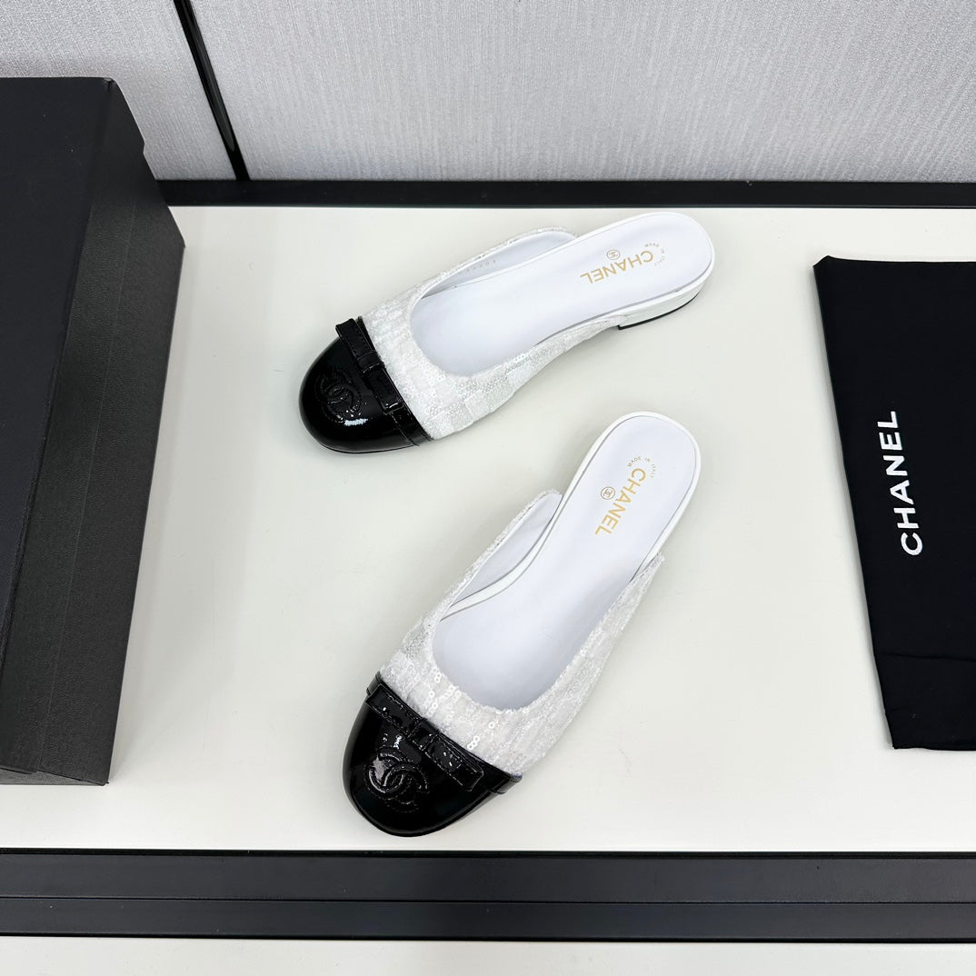 BOW MULE IN WHITE FABRIC AND BLACK CALFSKIN - 35