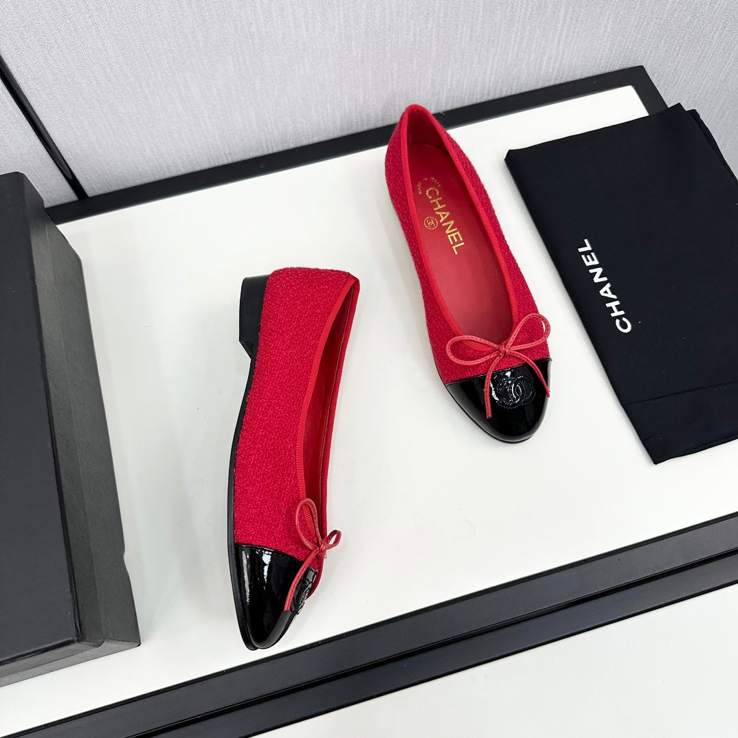 BALLET FLATS IN RUBY RED TWEED AND BLACK CALFSKIN - 34
