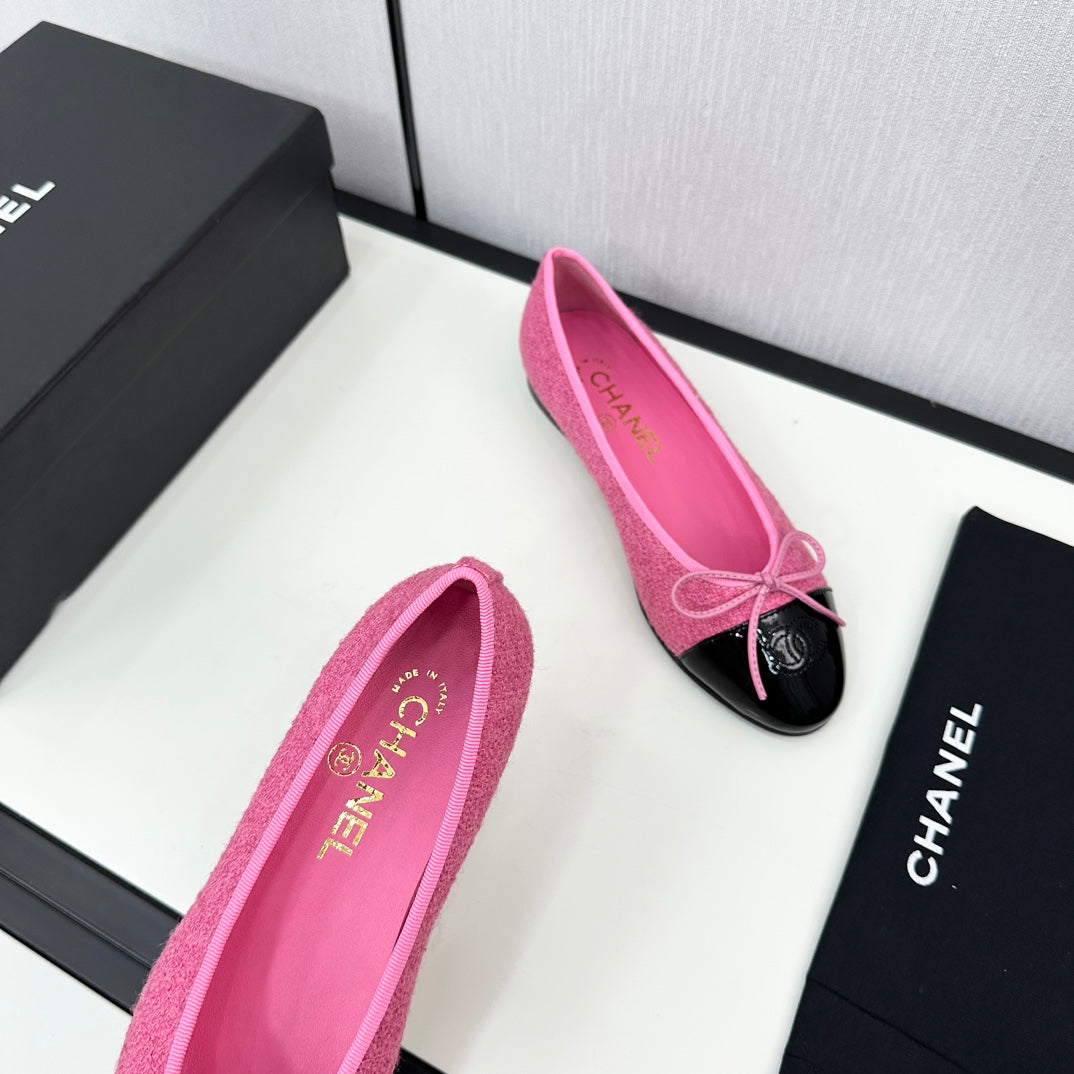 BALLET FLATS IN BRIGHT PINK TWEED AND BLACK CALFSKIN - 34
