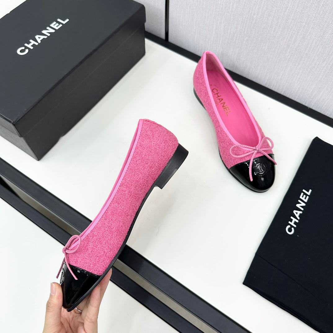 BALLET FLATS IN BRIGHT PINK TWEED AND BLACK CALFSKIN - 34