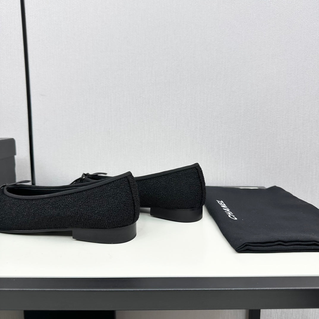 BALLET FLATS IN BLACK TWEED AND CALFSKIN - 34