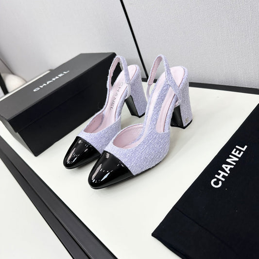 HIGH SLINGBACK LIGHT BLUE TWEED AND BLACK CALFSKIN - 34