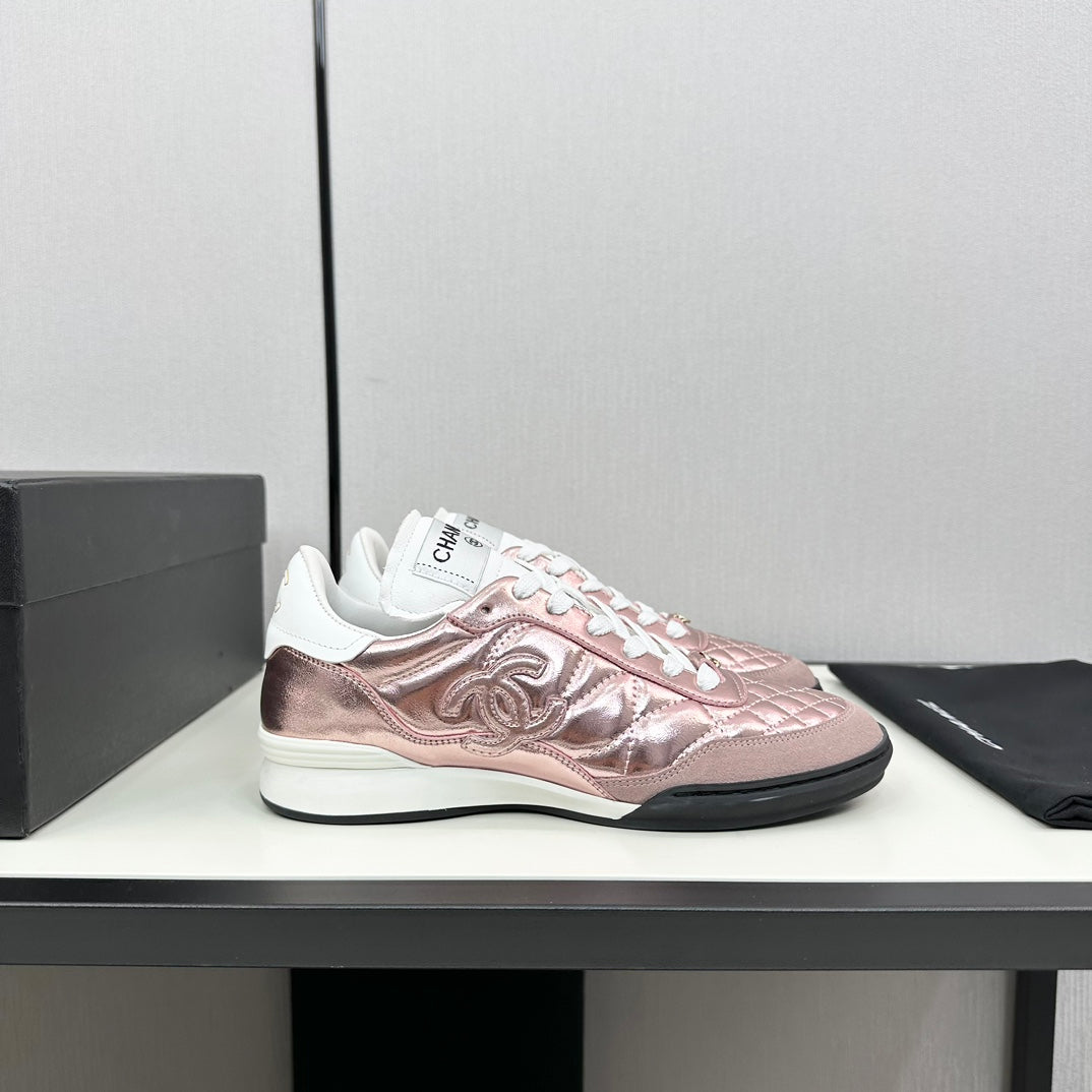 SPORTS SHOES IN GLOSSY COPPER CALFSKIN - 35