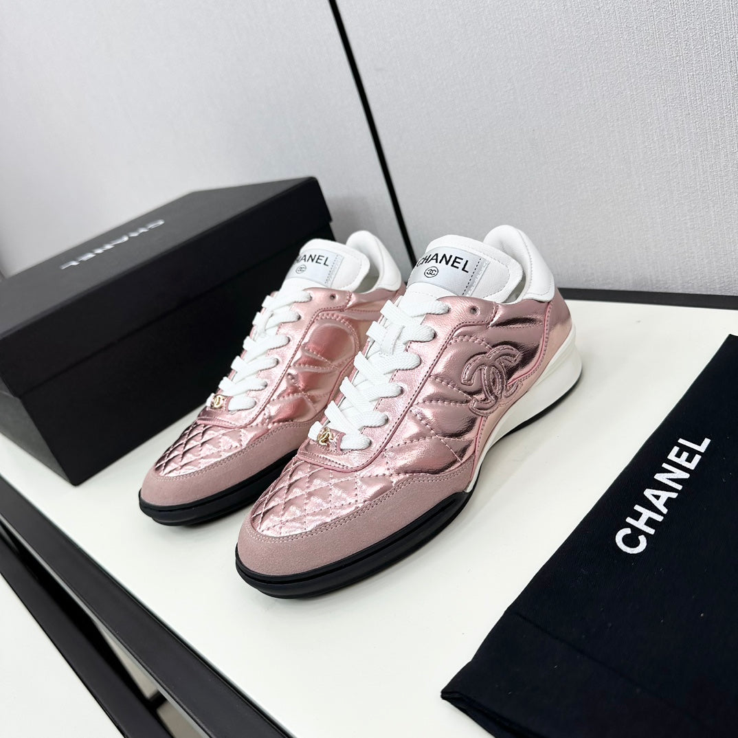 SPORTS SHOES IN GLOSSY COPPER CALFSKIN - 35