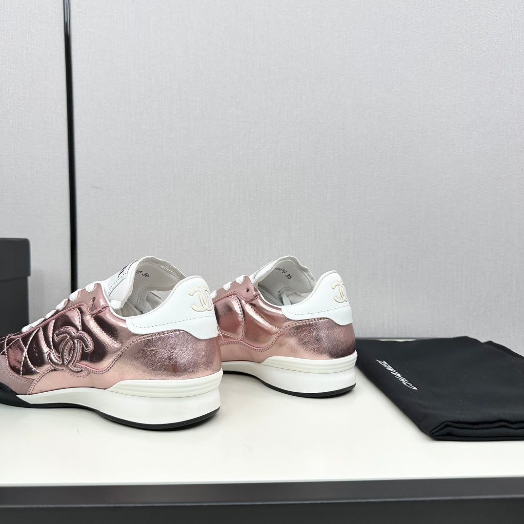 SPORTS SHOES IN GLOSSY COPPER CALFSKIN - 35