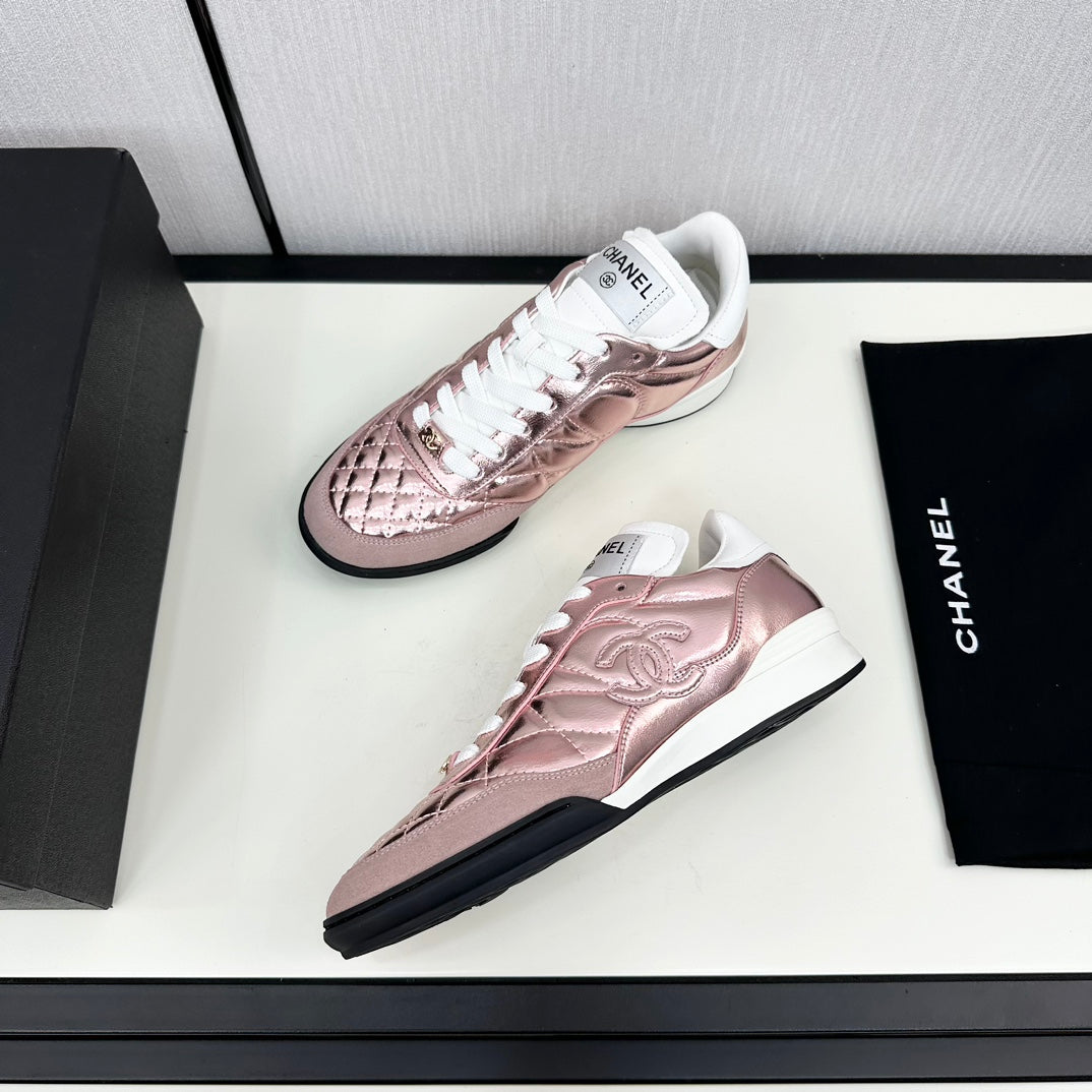 SPORTS SHOES IN GLOSSY COPPER CALFSKIN - 35