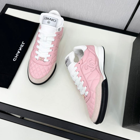 SPORTS SHOES IN LIGHT PINK CALFSKIN - 35