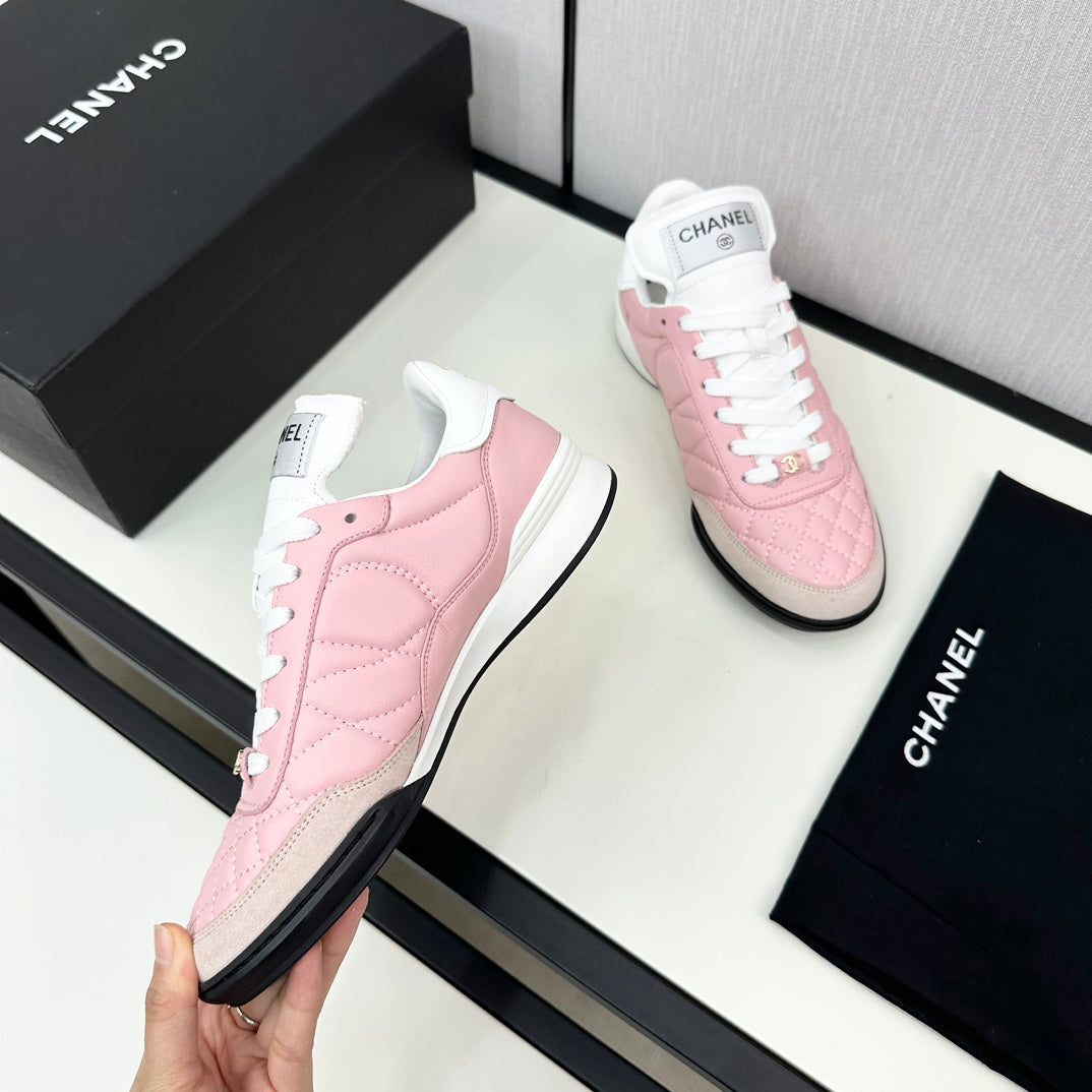 SPORTS SHOES IN LIGHT PINK CALFSKIN - 35