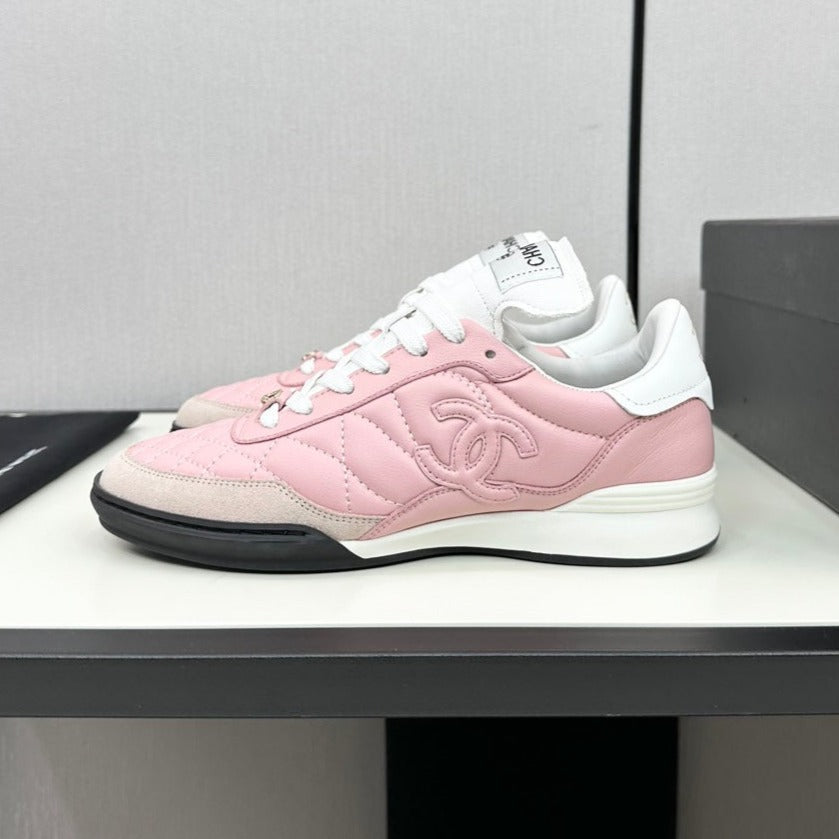 SPORTS SHOES IN LIGHT PINK CALFSKIN - 35