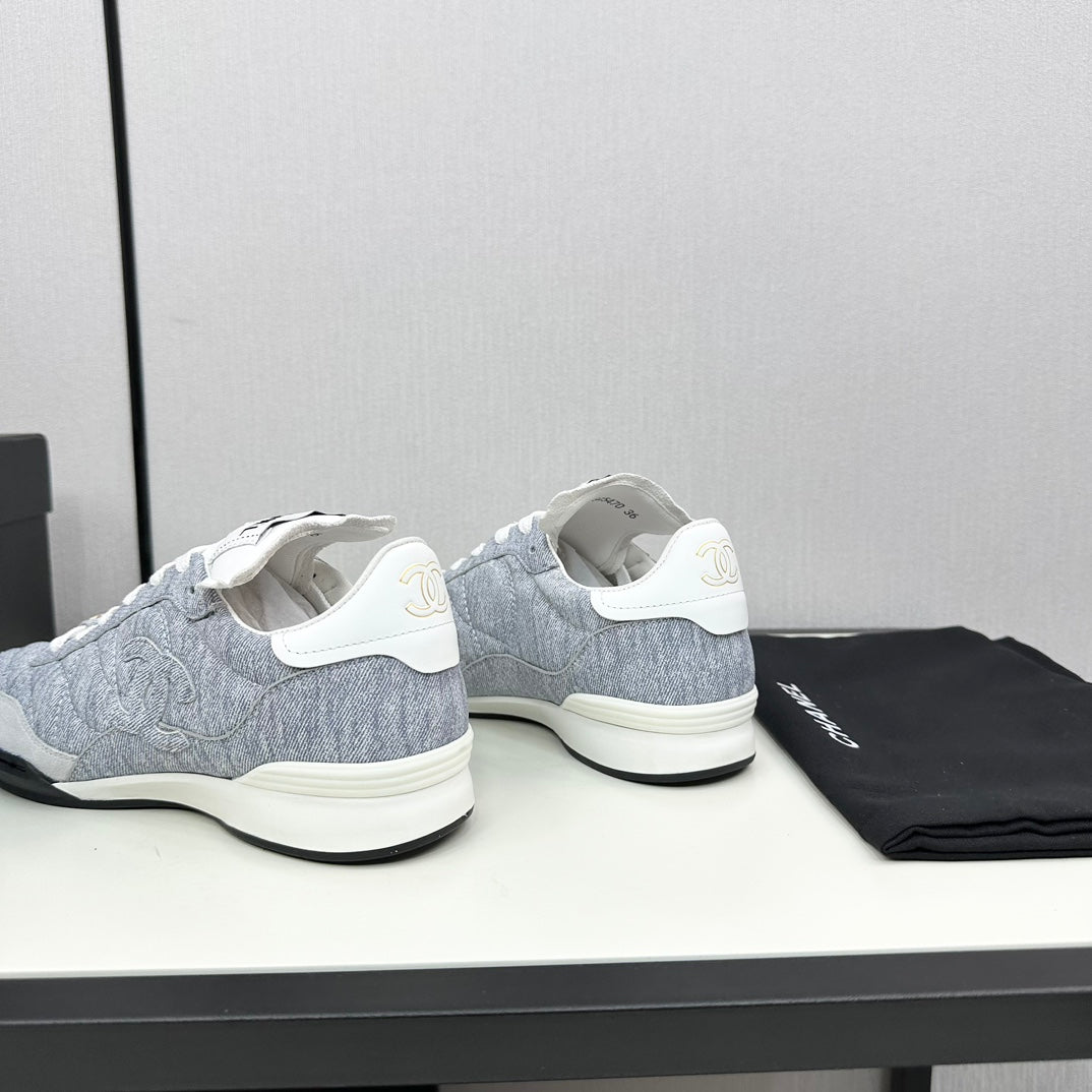SPORTS SHOES IN GREY FABRIC - 35