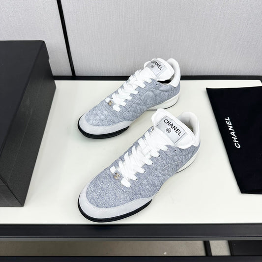 SPORTS SHOES IN GREY FABRIC - 35