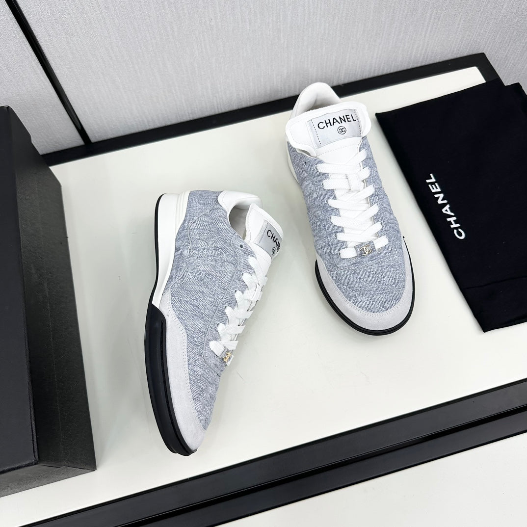 SPORTS SHOES IN GREY FABRIC - 35