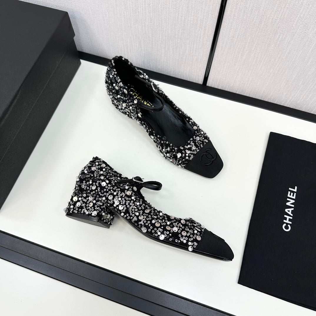 CC MARY JANE IN BLACK SEQUINS AND VELVET - 35