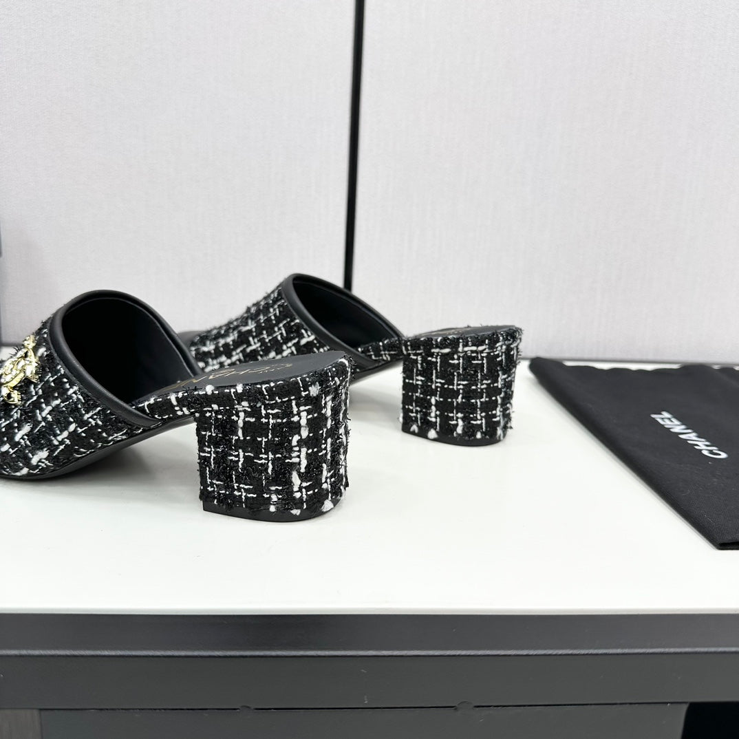 CC HIGH MULE IN BLACK MIX WHITE WOOL TWEED AND CALFSKIN - 35