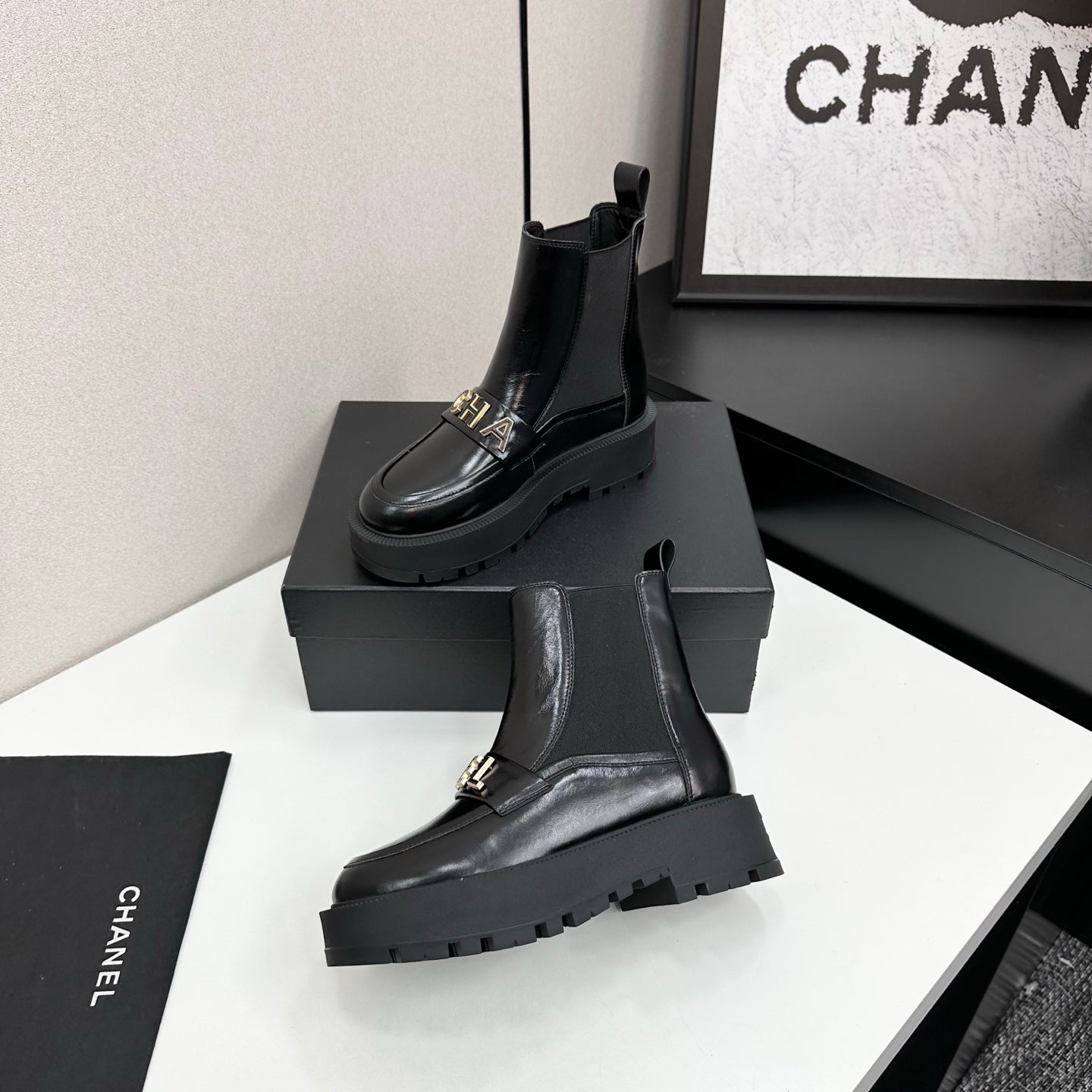 CHANEL 25S SHORT BOOTS IN BLACK CALFSKIN AND CANVAS - 35