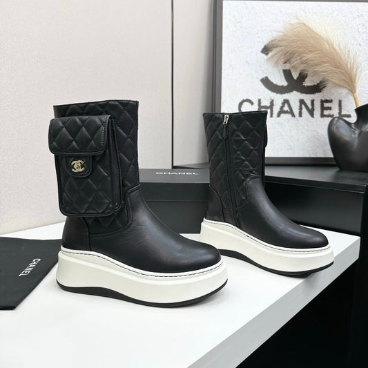 ЧЕРЕВИКИ НА ТАНКЕТЦІ CHANEL 25S З ЧОРНОЇ ТЕЛЯЧОЇ ШКІРИ З СРІБНОЮ ФУРНІТУРОЮ