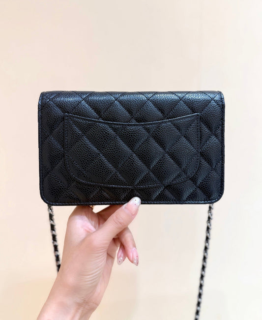 CHANEL 25S MINI-СУМКА FLAP BAG 19 З ЧОРНОЇ ТЕЛЯЧОЇ ШКІРИ З ЗОЛОТОЮ ФУРНІТУРОЮ