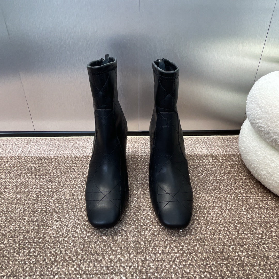 DIOR 25S D-SHADOW COUTURE SERIES ANKLE BOOTS 90MM IN BLACK CALFSKIN - 35