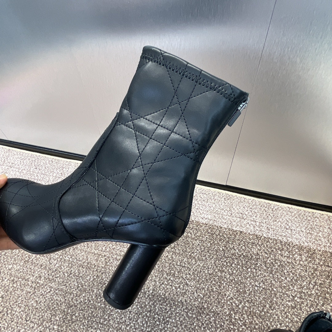 DIOR 25S D-SHADOW COUTURE SERIES ANKLE BOOTS 90MM IN BLACK CALFSKIN - 35
