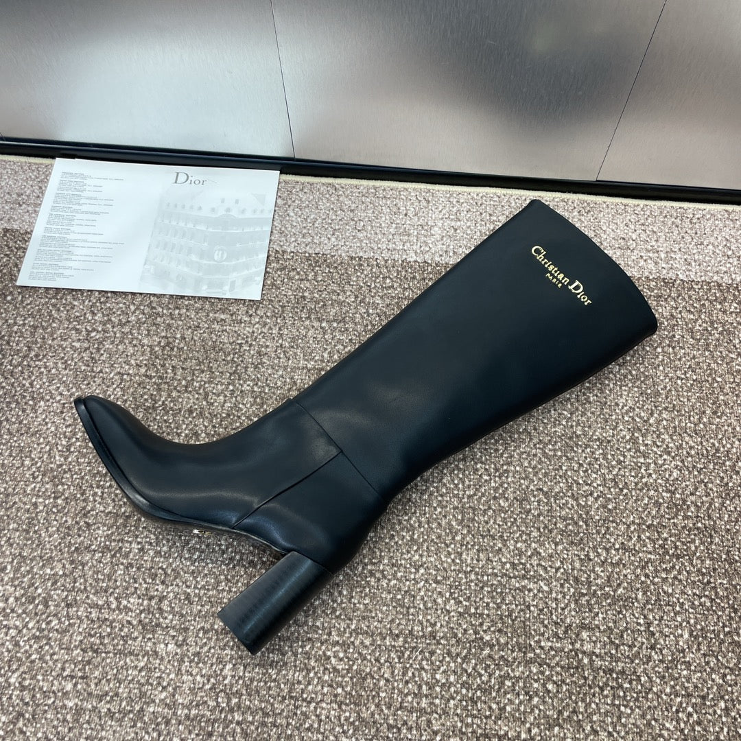 DIOR 25S D-TOWN HEELED BOOT 80MM IN BLACK SUPPLE CALFSKIN - 35