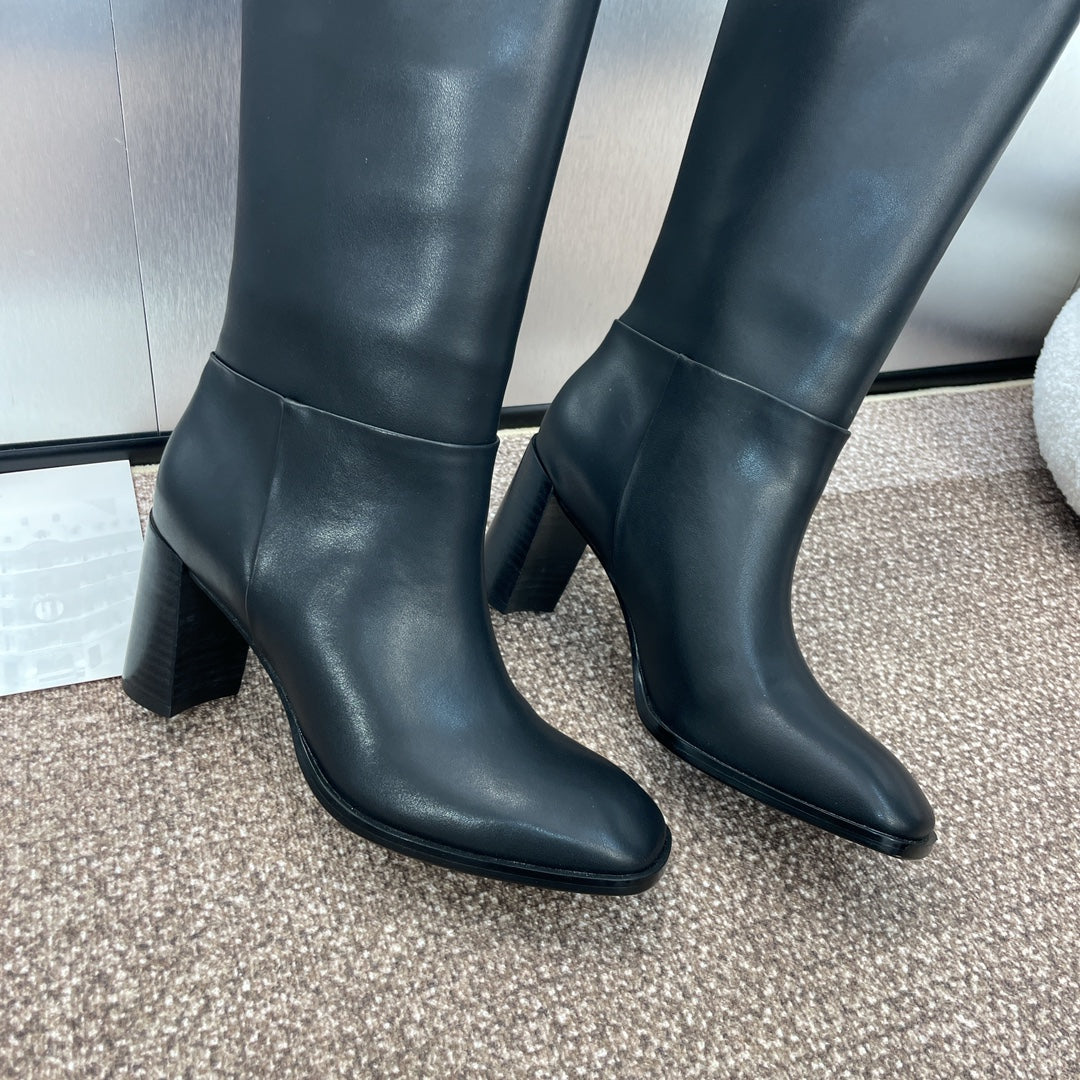 DIOR 25S D-TOWN HEELED BOOT 80MM IN BLACK SUPPLE CALFSKIN - 35