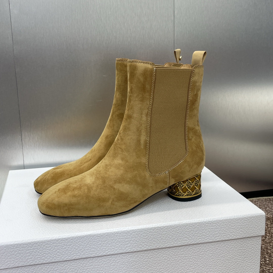 DIOR 25S ANKLE BOOT IN LIGHT BROWN SUEDE - 34