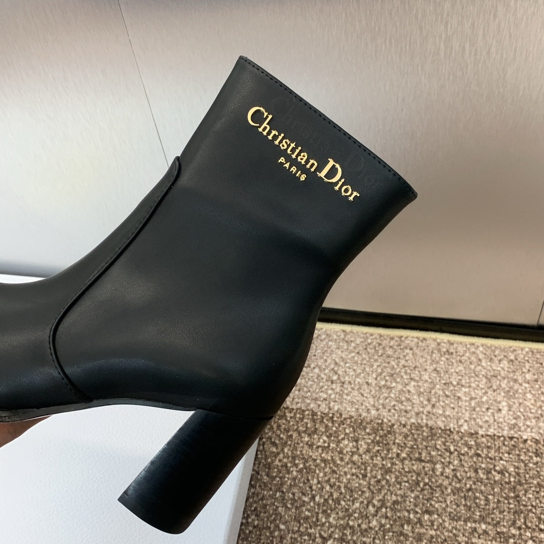 DIOR 25S D-TOWN HEELED ANKLE BOOT 80MM IN BLACK CALFSKIN - 35